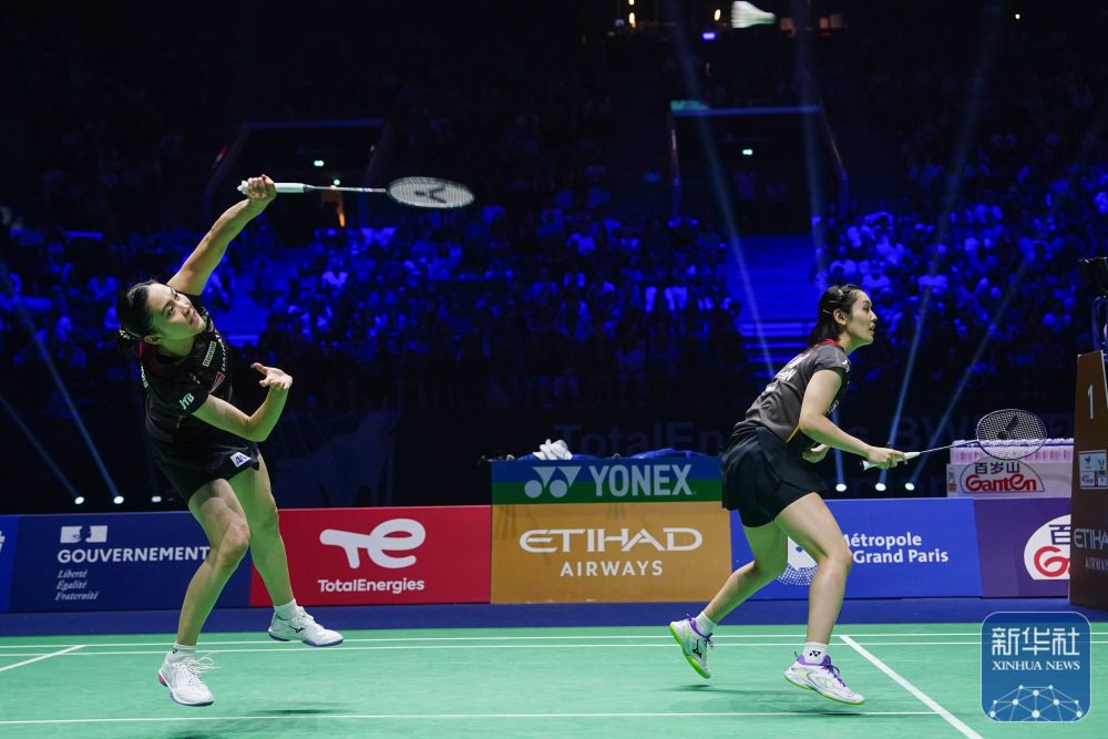 足球队永恒 足球队永恒