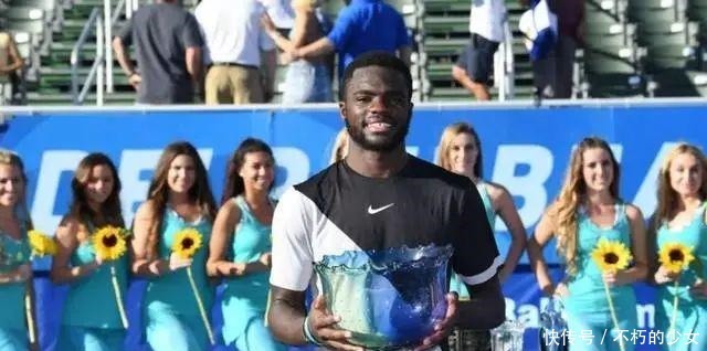 选择坚持自 选择坚持自