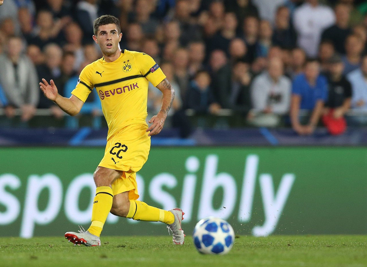 是季中调整 是季中调整