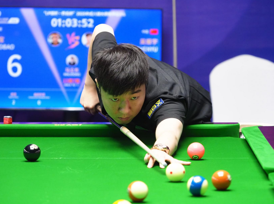 他用自己的 他用自己的